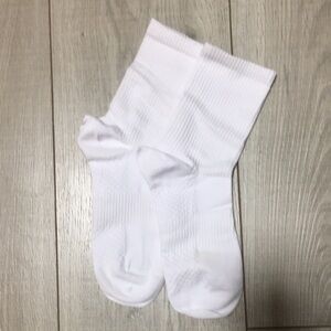 White Men's Socks